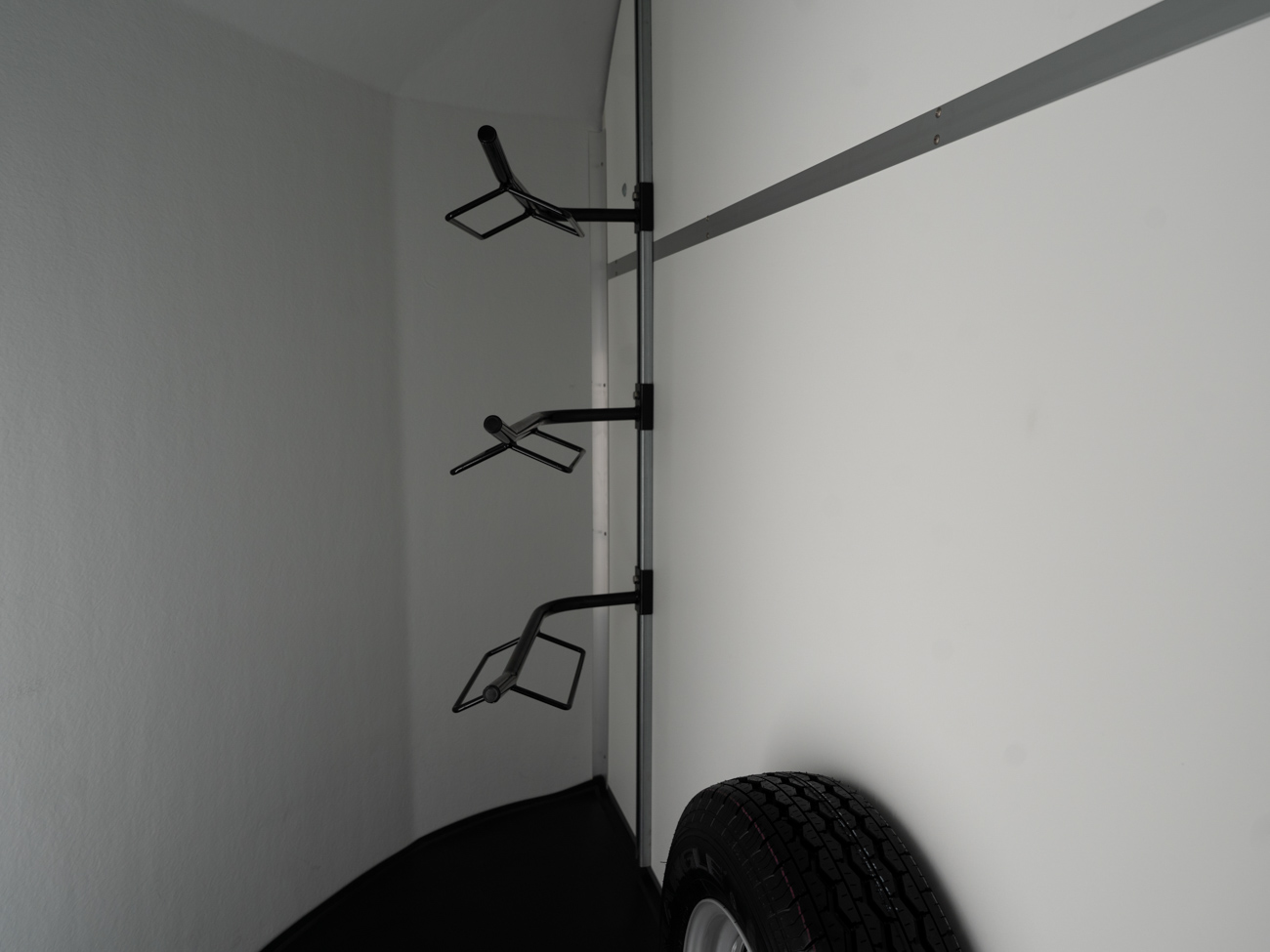 Remolque para 3 caballos Minimax 17 Remolque para 3 caballos Minimax - Imagen 16