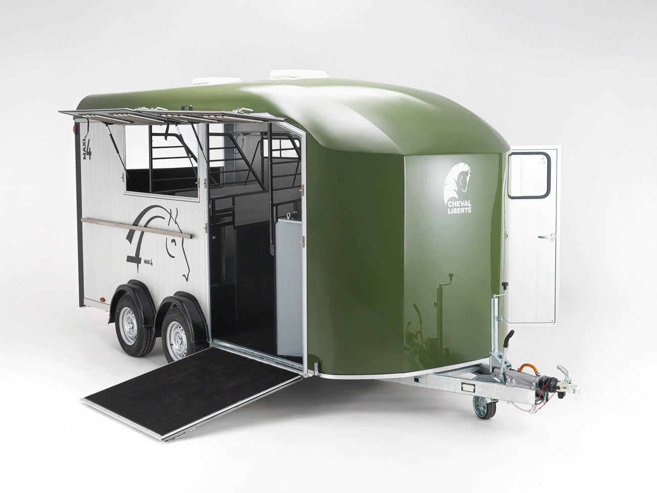 remolque caballos maxi 4 cheval liberte 84