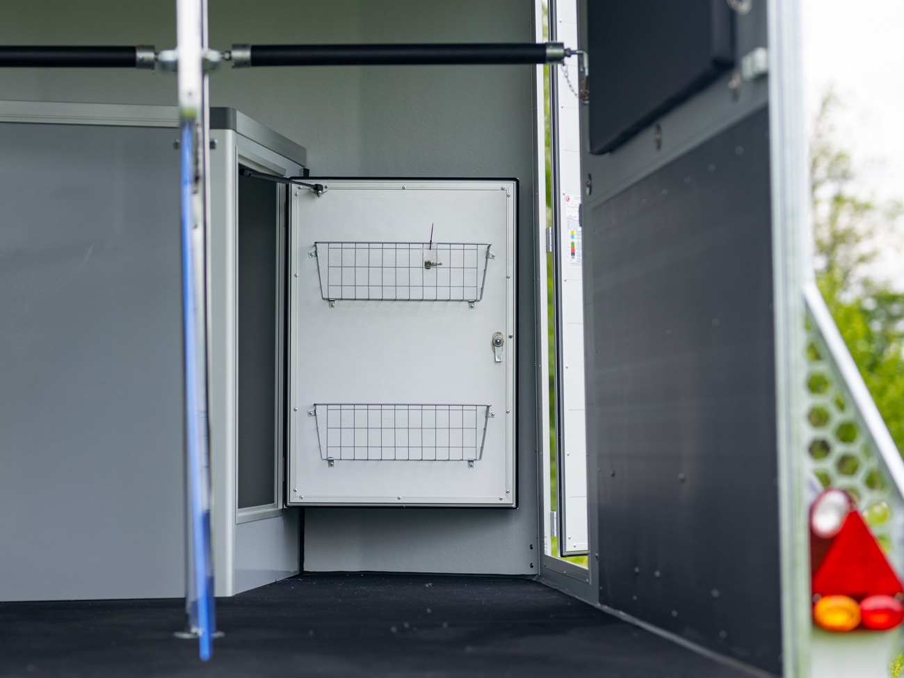 Remolque para 2 caballos Multimax 16 Remolque para 2 caballos Multimax - Imagen 15