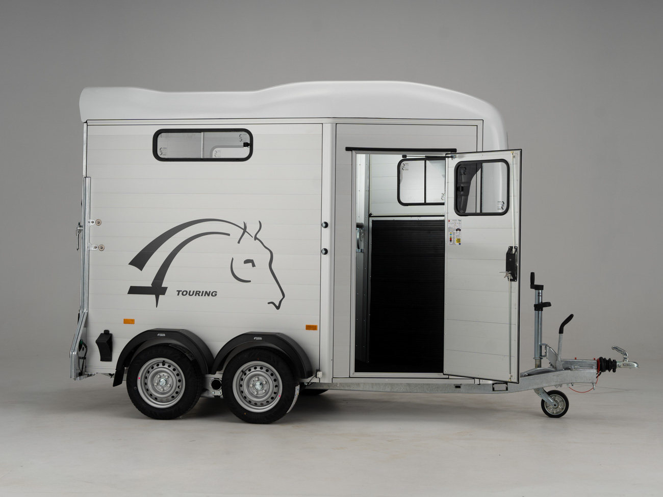 Remolque para 1 caballo y medio Touring One 6 Remolque para 1 caballo y medio Touring One - Imagen 5