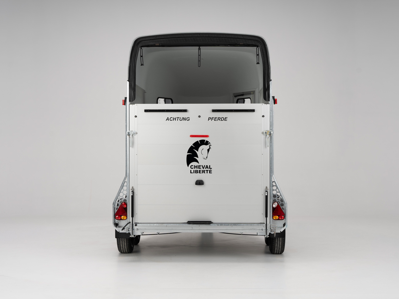 Remolque van para 2 caballos Gold ORIGINS 17 Remolque van para 2 caballos Gold ORIGINS - Imagen 16