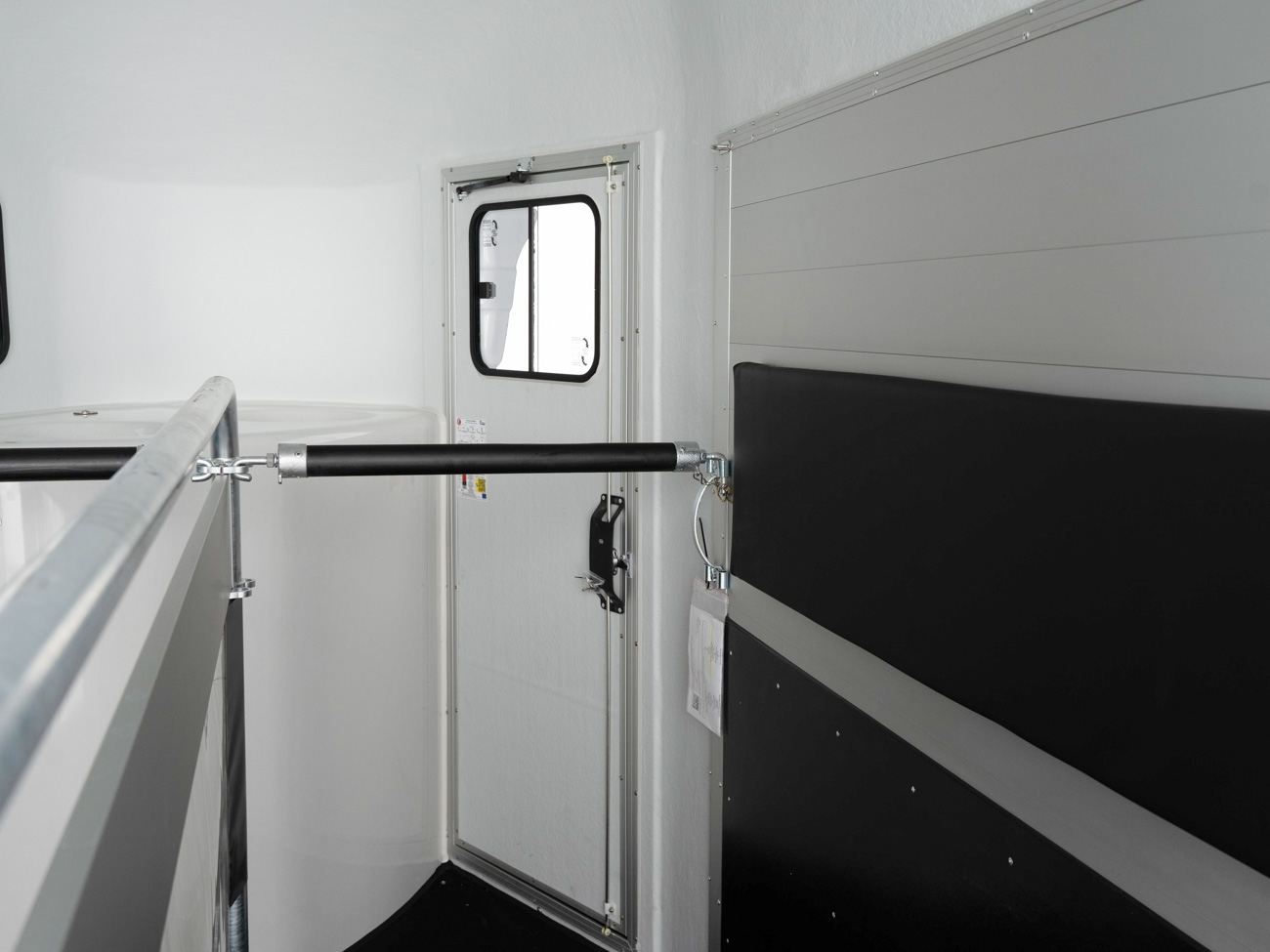 Remolque van para 2 caballos Gold ORIGINS 26 Remolque van para 2 caballos Gold ORIGINS - Imagen 25