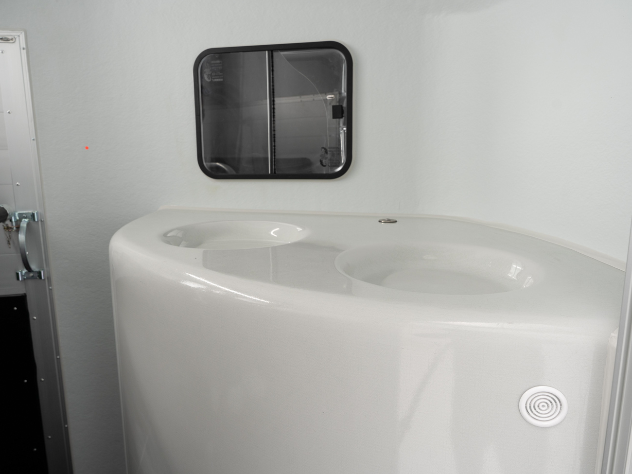 Remolque van para 2 caballos Gold ORIGINS 28 Remolque van para 2 caballos Gold ORIGINS - Imagen 27