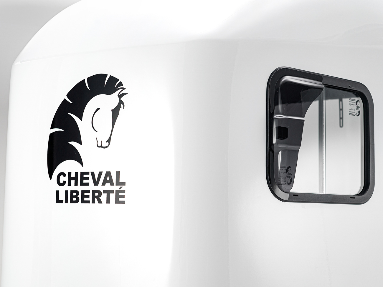 Remolque van para 2 caballos Gold ORIGINS 31 Remolque van para 2 caballos Gold ORIGINS - Imagen 30