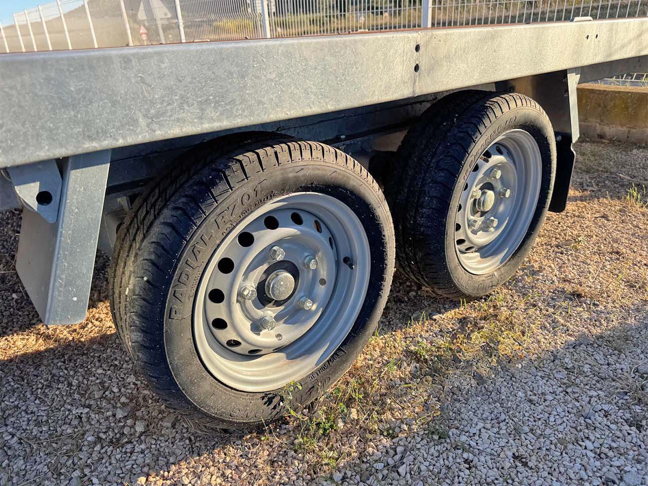 Remolque plataforma TOPLINE 660 OUTLET 5 Remolque plataforma TOPLINE 660 OUTLET - Imagen 4